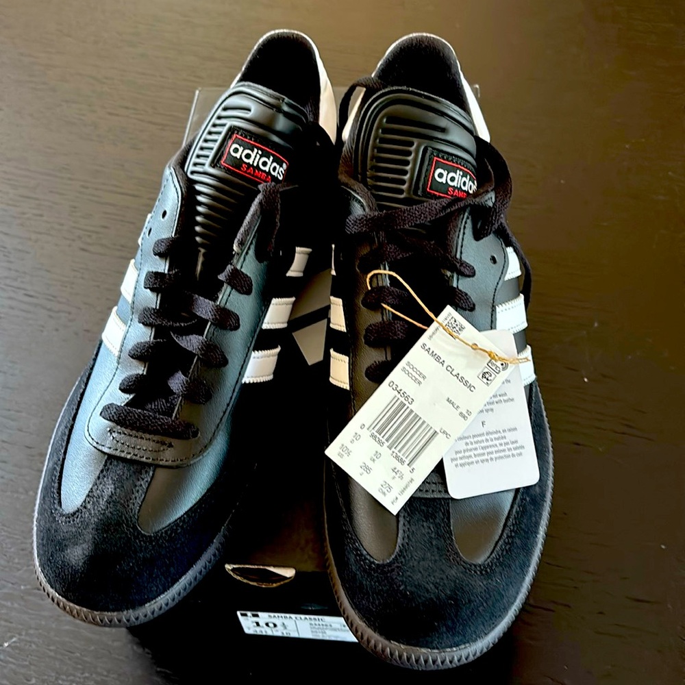 NWT Adidas Samba sneakers